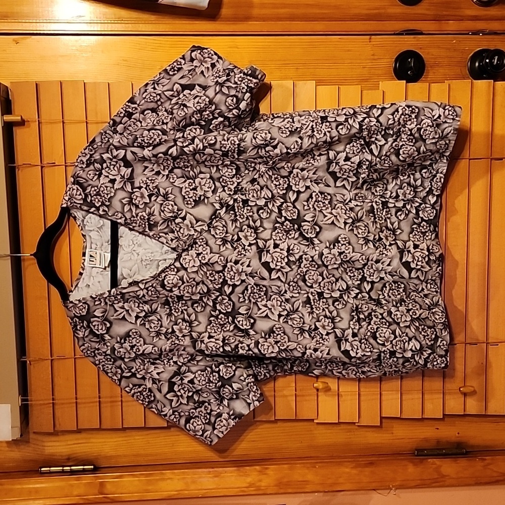 BUNDLE ANY 3 SCRUB TOPS FOR $30.00 AND $4.99 SHIPPING.